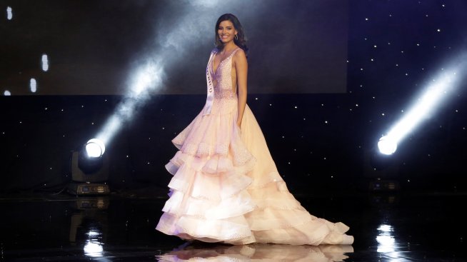 Красавица от Пуерто Рико стана „Мис Свят 2016“