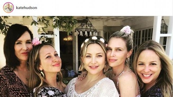 Кейт Хъдсън роди момиченце, кръсти я Рони