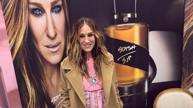 Кари Брадшоу черпи фен с Космополитън