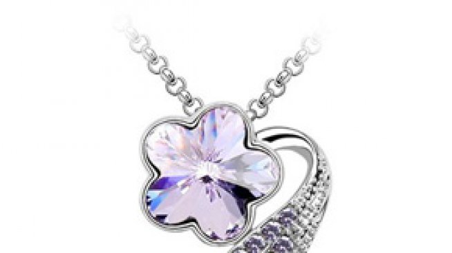 Играй и спечели колие Пролет с кристали Swarovski