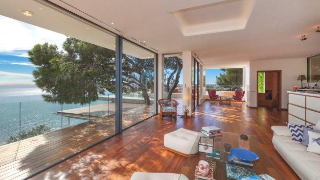 Калифорнийски шик на Френската ривиера