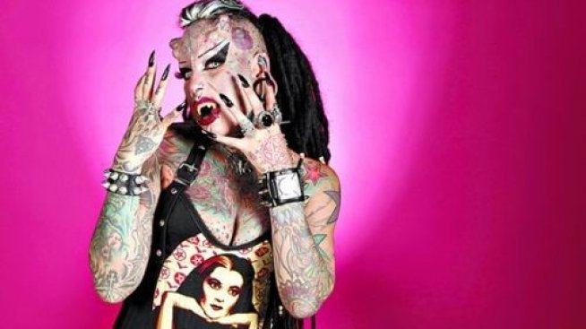 Жените... наистина не са това, което бяха (Видео)