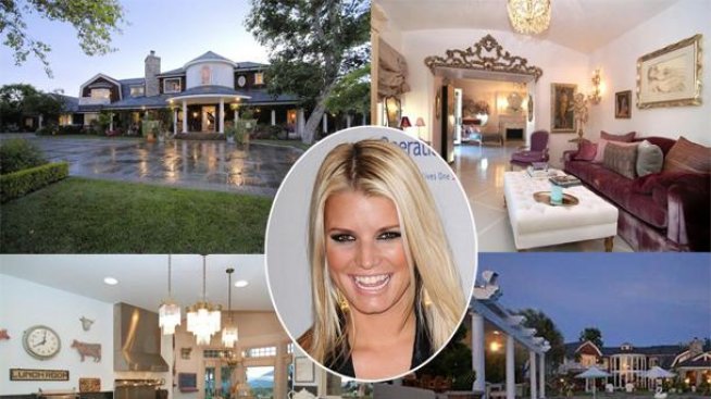 Бременната Джесика Симпсън се сдоби с имението на Ози Озбърн