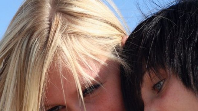 Игричките на бившите