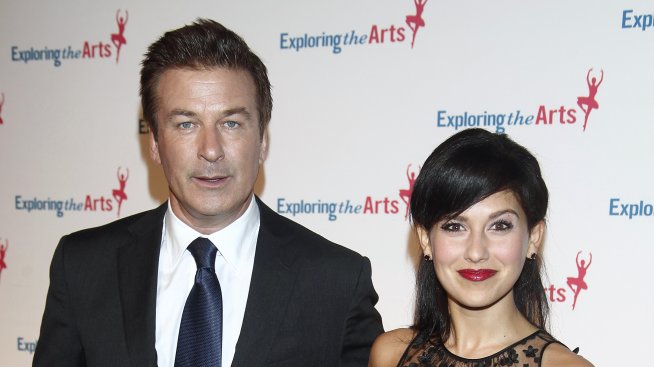 Алек Болдуин поискал да му намалят заплатата с 20%