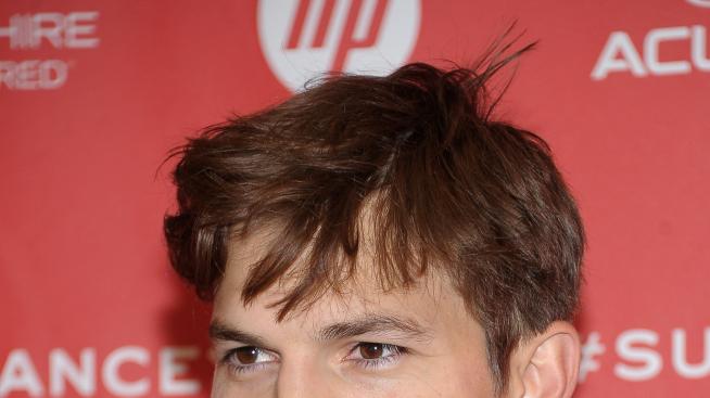 Аштън и Деми се карат за 10 милиона долара