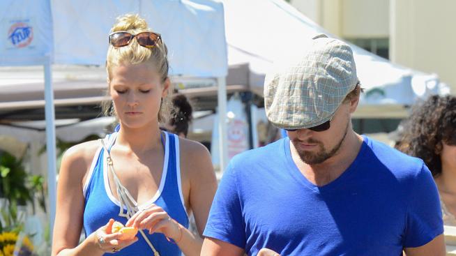 Известните мъже, които си изгубиха ума по модели