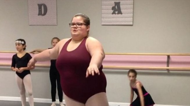 Грация: Свръхгабаритна балерина се прочу с пируетите си (ВИДЕО)