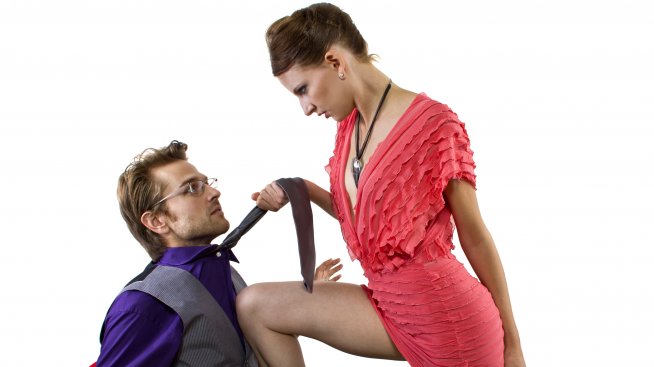 Как да се справите с властната си приятелка