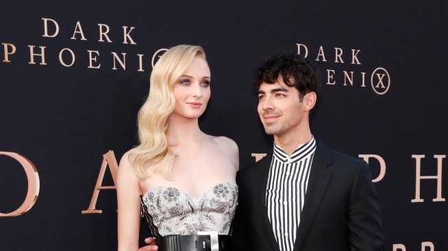 Втори дубъл: Софи и Джо Джонас с нова сватба в Париж