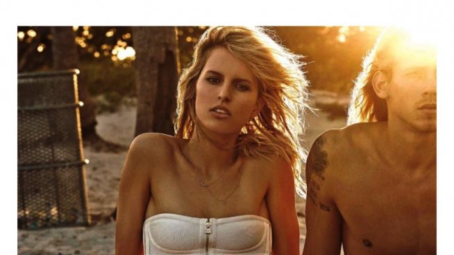 Каролина Куркова ни вдъхновява за сърф приключения