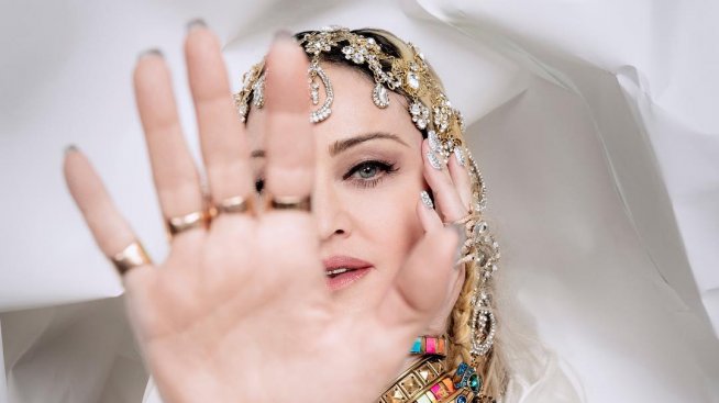 Срещу $1 млн.: Мадона ще пее на „Евровизия“