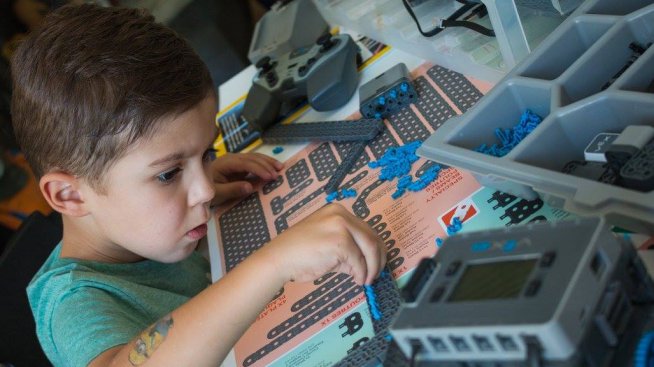 Стартира първата по рода си работилница за малки програмисти и артисти