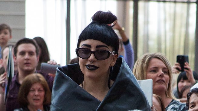 10-те най-ексцентрични попзвезди