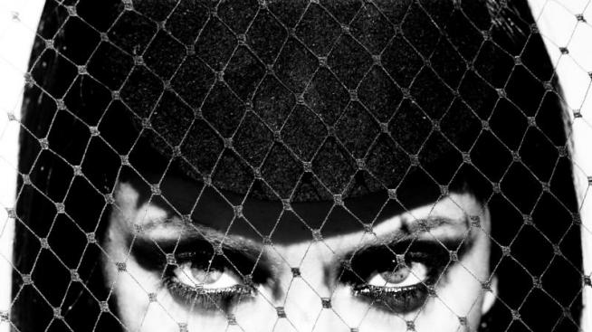 Ноеми Леноар: френската Тайра Бенкс