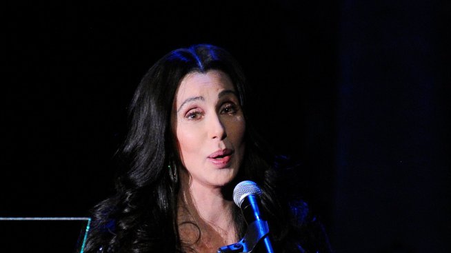 Шер: Не знам глупава ли съм, или съм умна