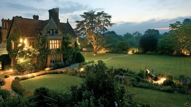 Замъкът на четирите годишни времена