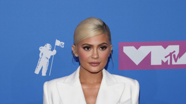 Кой е като нея: Кайли Дженър – най-богата в Instagram