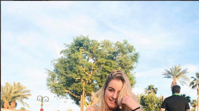 Децата на известните: Дарина, осиновената дъщеря на Силви Вартан