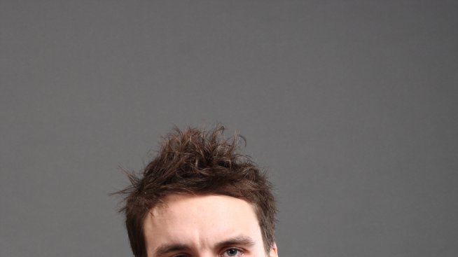 Присаждане на мустаци за по-голяма мъжественост