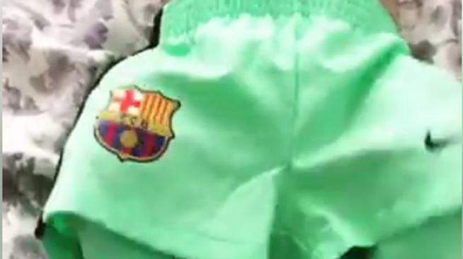 Внучката на Стоичков с екип на Барса (ВИДЕО)