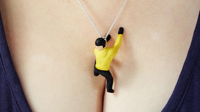 Мъжете, които лесно влизат в деколтето