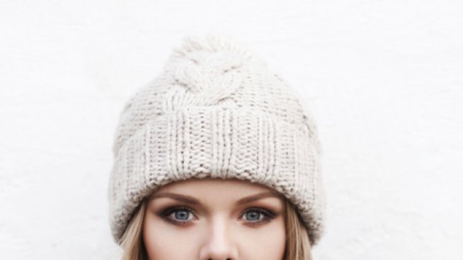 Изберете зимна шапка според формата на лицето