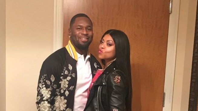 Тараджи П. Хенсън се сгоди!