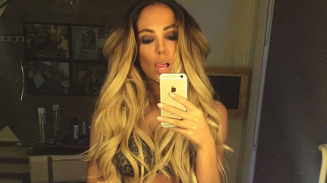 Николета Лозанова се изруси