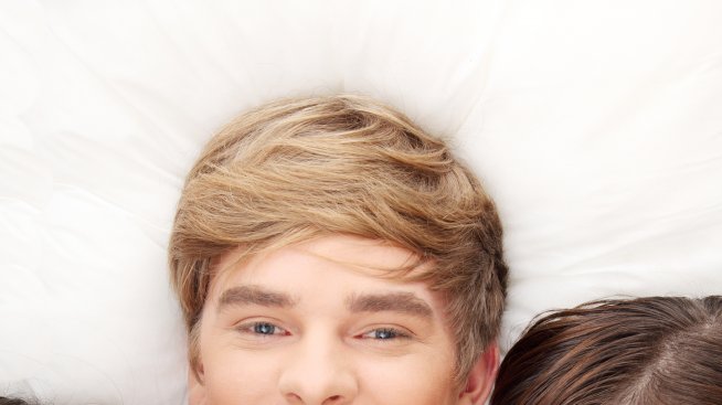 Как да попитате гаджето си съгласно ли е на тройка