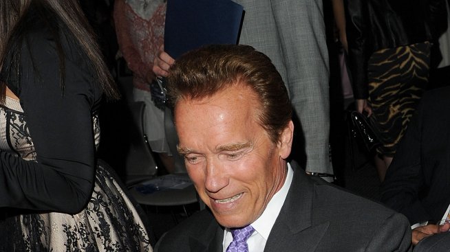 Арни празнува рожден ден с Мария