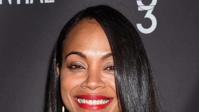 Изненада! Зое Салдана се сдоби с трети син