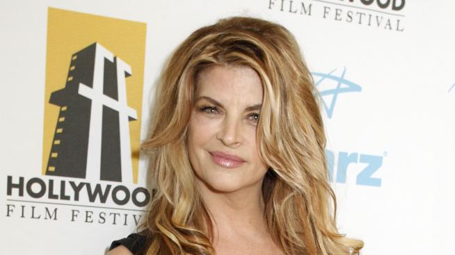 Кристи Али  си пада по млади лъвчета