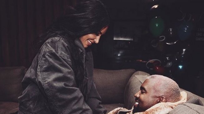 Кание продава подаръка на Ким