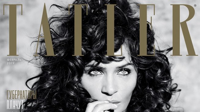 Хелена Кристенсен в черно-бяла история