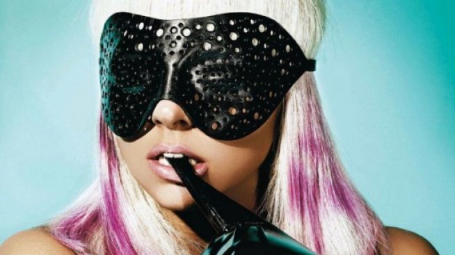 Гага мечтае за свят с хомосексуалисти