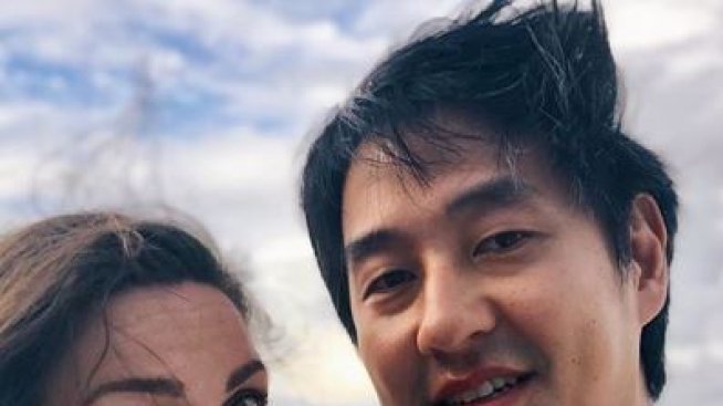 Щастие: Аксиния гушна първото си дете, момче е!