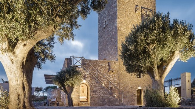 Кула от 19-ти век се превърна в хотел