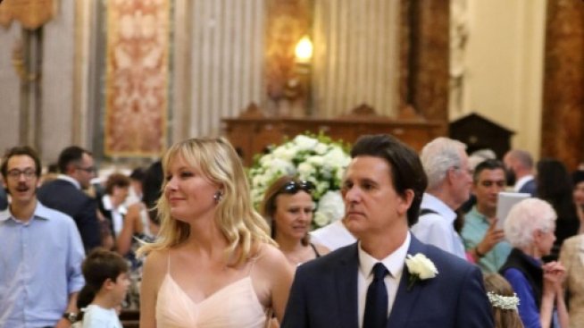 Кирстен Дънст стана шаферка на най-добрата си приятелка