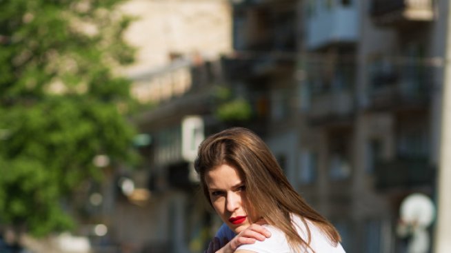 Защо не трябва да започвате работа веднага след университета