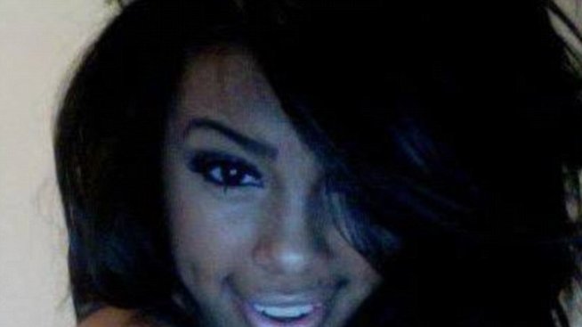 Селена отрязала Джъстин, защото ѝ сложил рога