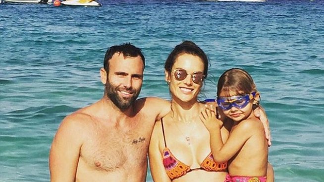 Амброзио развали 10-годишен годеж