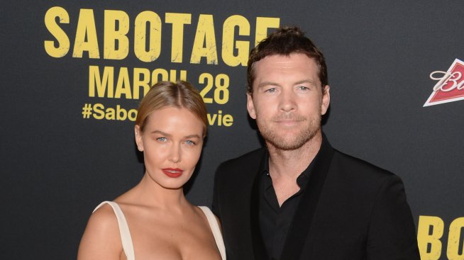 Сам Уорингтън показа сексапилното си гадже