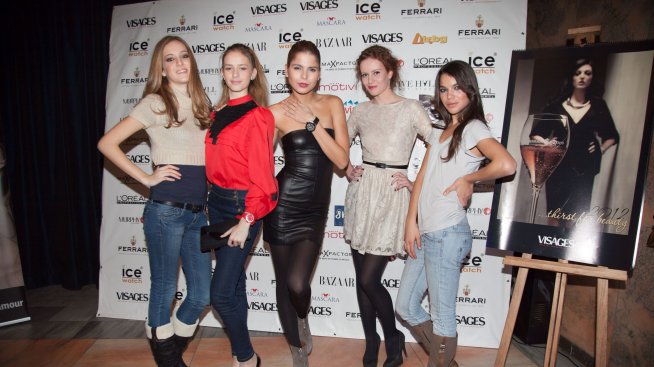 VISAGES пусна свой календар за 2012г.