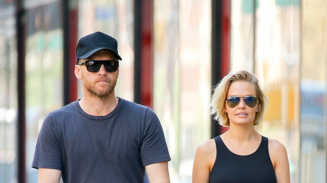 Сам Уортингтън се оженил пред едва 10 гости