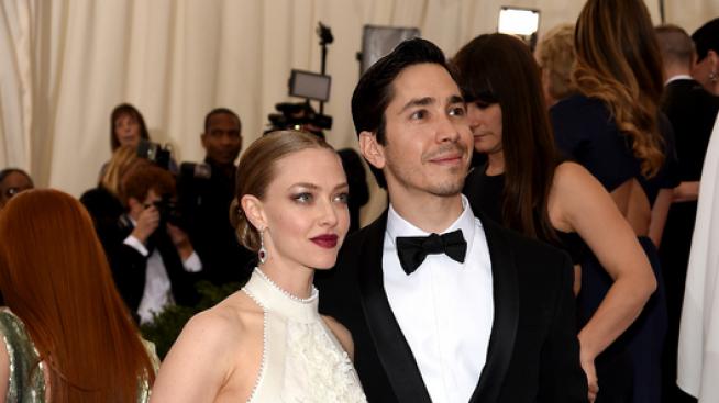 Аманда Сейфрид заряза Джъстин Лонг