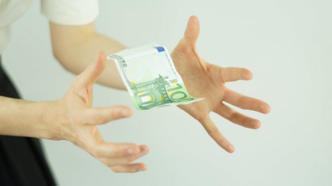 Доказано: Парите купуват щастие!