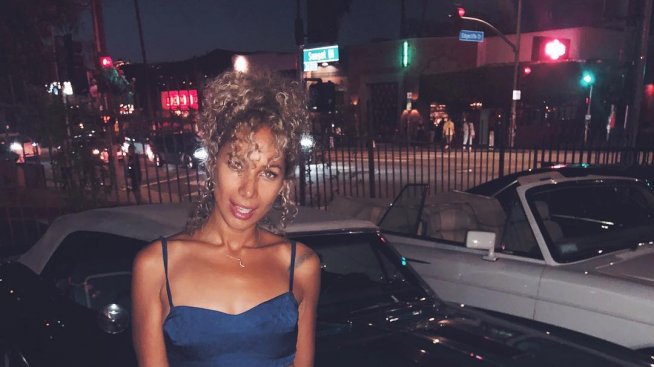 Към олтара: Леона Луис се сгоди