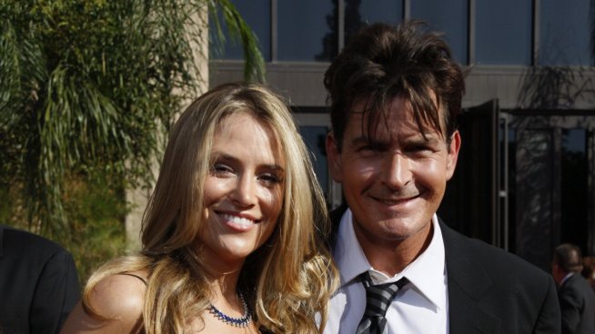 Пращат Брук Мюлер в клиника, тя отказва