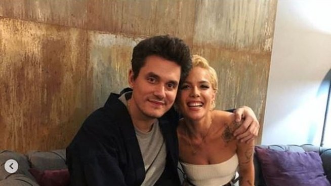 Халси флиртува с женкаря Джон Майер